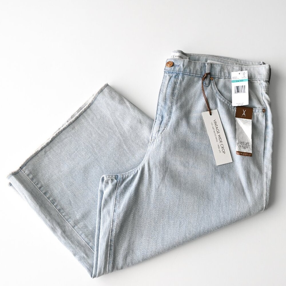 VINTAGE AMERICA Wide Cropped Balmy Nights Blue Capri Jeans - Size 16/33 - NWT